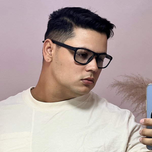 Armação de Óculos 8207 Esportivo Quadrado Preto